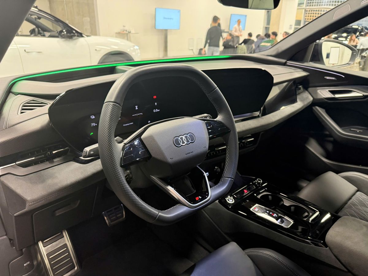 Audi Q6 Etron 2025