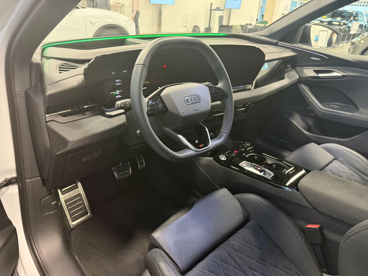 Audi Q6 Etron 2025