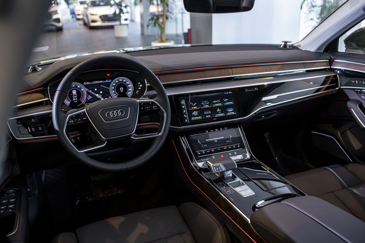 Audi A8 L Plus 55 TFSI quattro