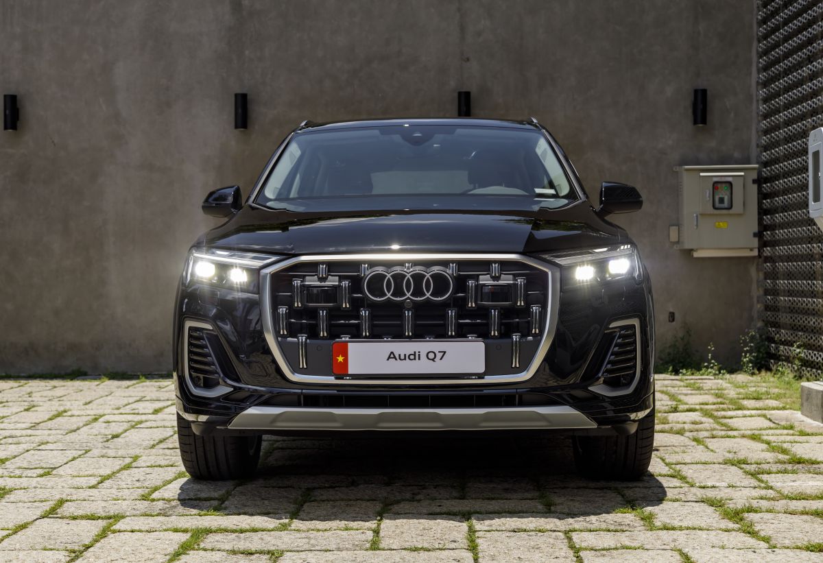 Audi Q7 45 TFSI quattro New Model 2024
