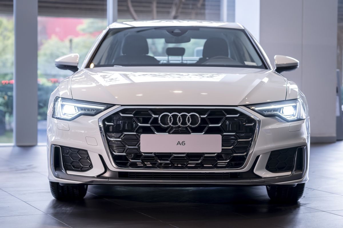 Audi A6 S line 40 TFSI 2025