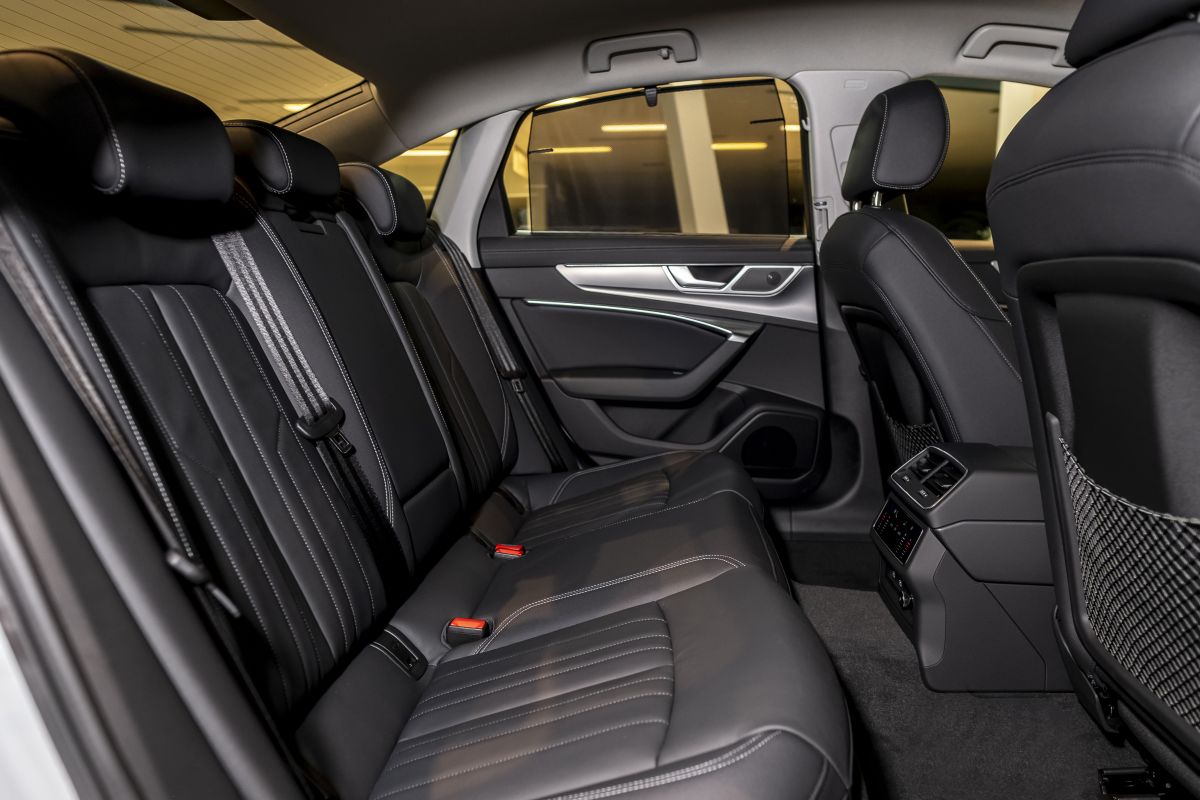Audi A6 S line 40 TFSI 2025