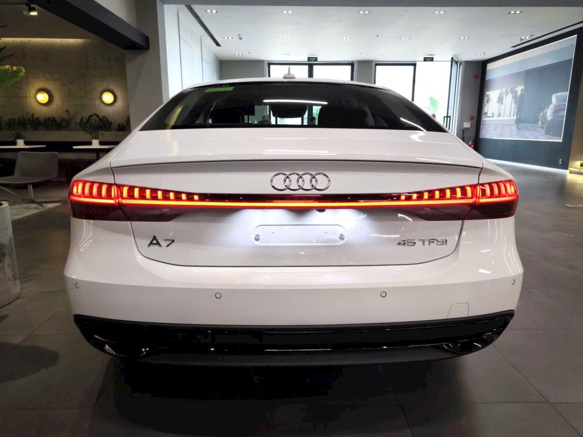 Audi A7 Sportback 45 TFSI 2025